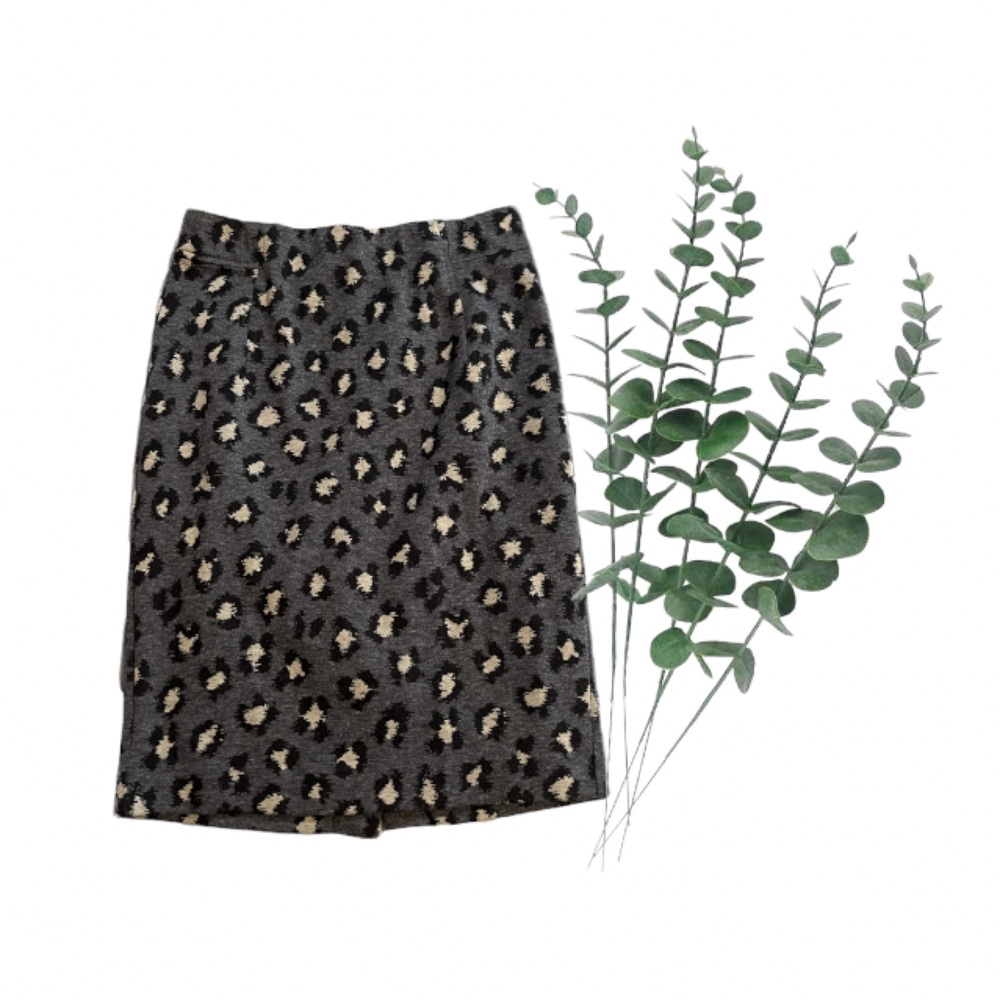 Loft pencil skirt